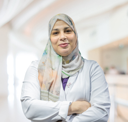 يسرا محمد - اخصائية تركيبات الاسنان